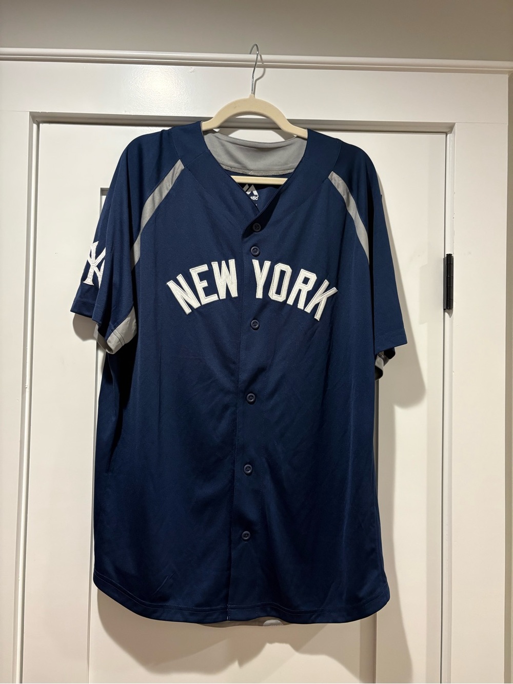 New York Yankee  Baseball Jersey - size XL